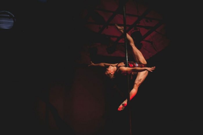 Tammy-Smith-in-action-at-The-Pole-Factor-2015-LOW-RES.-Image-by-Lindsey-Appolis-courtesy-of-The-Pole-Project-and-X-Pole-South-Africa