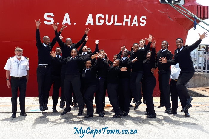 SA Agulhas Cadets Depart